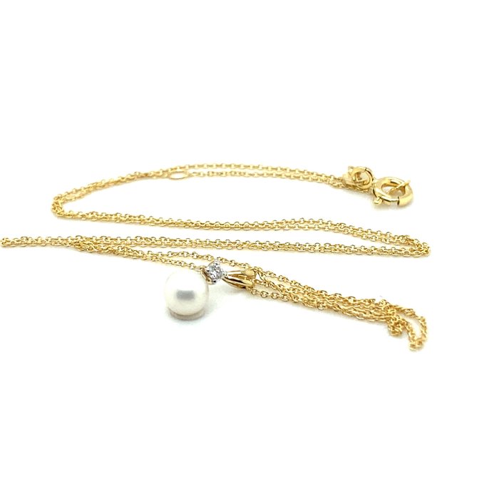 Preview of the first image of No Reserve Price - 14 kt. Yellow gold - Necklace with pendant - 0.79 ct Freshwater Pearl - Diamonds.