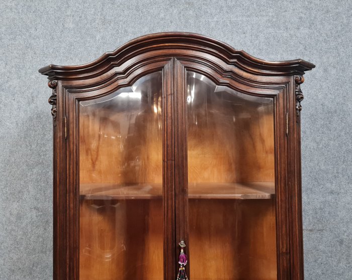 Image 2 of Library - Louis XV Style - Walnut - Early 20th century