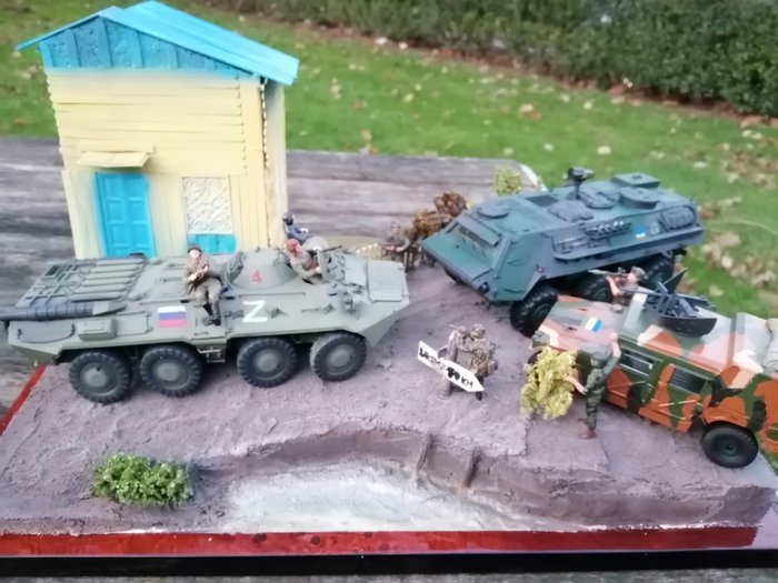 Preview of the first image of Tamiya - Advanced Models - Diorama Wrong country, Ivan. - 2000-present - Japan.