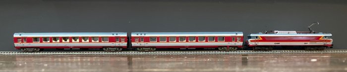 Image 2 of Jouef H0 - 8442 - Electric locomotive, Passenger carriage set - CC 6505 and 2 Grand Confort carriag