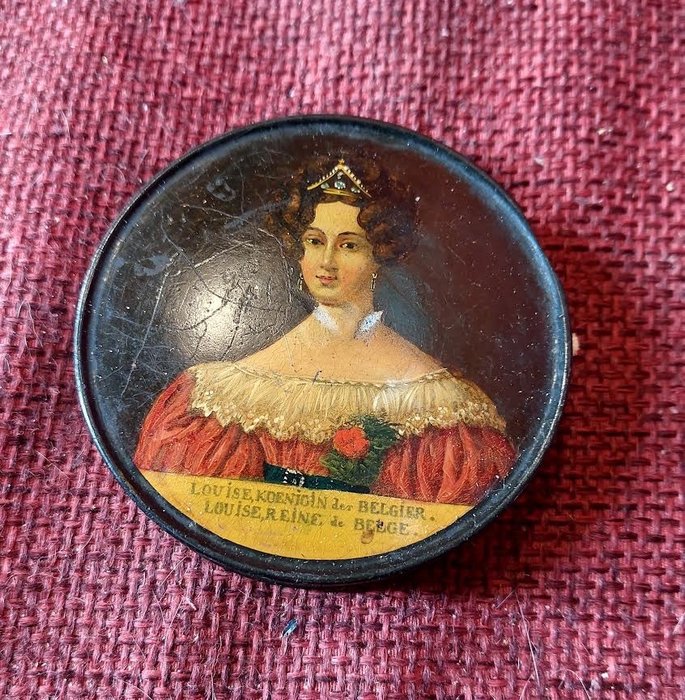 Preview of the first image of Box, Miniature (Braunschweig) Louise Reine de Belgie - Wood - First half 19th century.