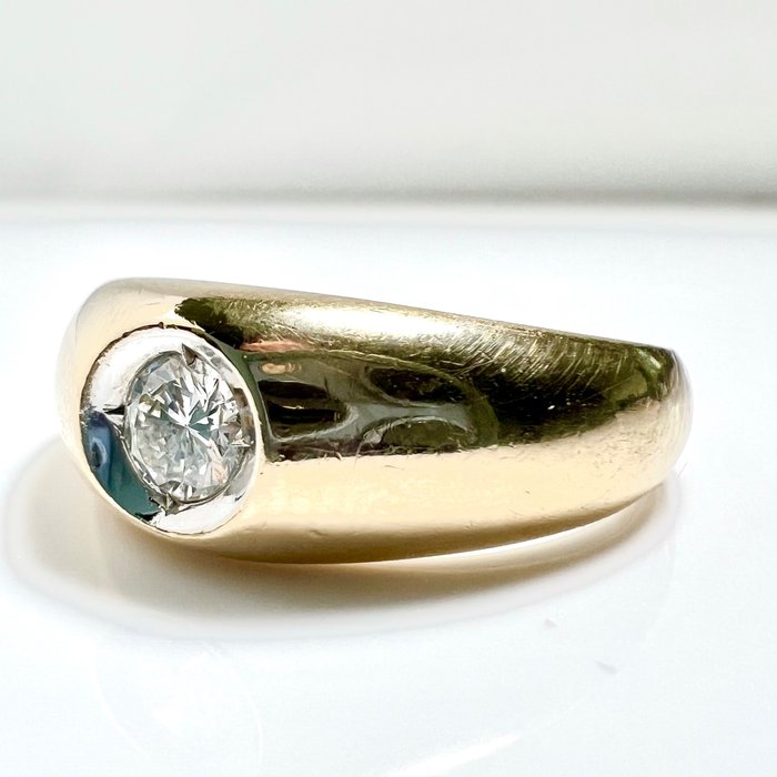 Image 2 of "HV" Goldschmied-Signé - 14 kt. Yellow gold - Ring - 0.22 ct Diamond - brilliant cut
