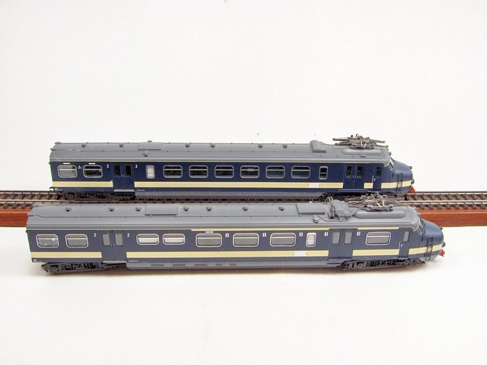 Image 3 of Piko H0 - 57375 - Electric locomotive - Hondekop Mat '57 with decoder in blue Benelux version - NS