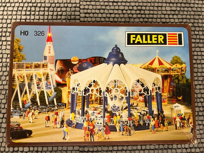 Preview of the first image of Faller H0 - 326 - Scenery - Carousel "Coffee Cups".