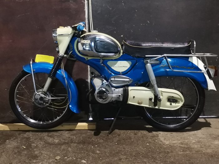 Preview of the first image of DKW - Hummel De Luxe - 50 cc - 1967.