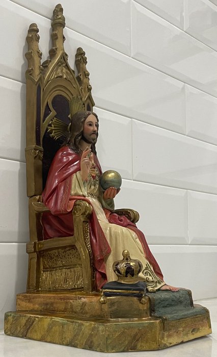 Image 3 of Sculpture, Sacred Heart of Jesus enthroned, Olot (63 cm.) - Brass, Crystal, Wood, wood pulp - Early