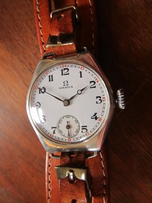 Preview of the first image of Omega - WW2 26.5 50B - Men - 1901-1949.