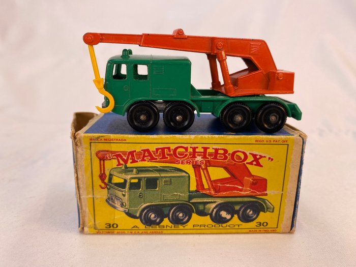 Preview of the first image of Matchbox - 1:64 - Kranwagen / 8 Wheel Crane Nr. 30.