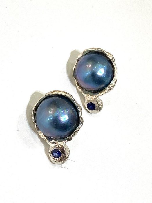 Preview of the first image of Ale jewels - 925 Natural pearl, Silver - Earrings South Sea Pearl - Sapphires.