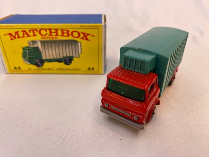 Image 3 of Matchbox - 1:64 - Refrigerator Truck Nr. 44