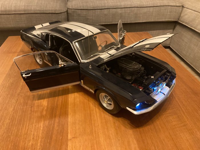 Preview of the first image of Altaya - 1:8 - Ford Mustang GT Shelby 1967.
