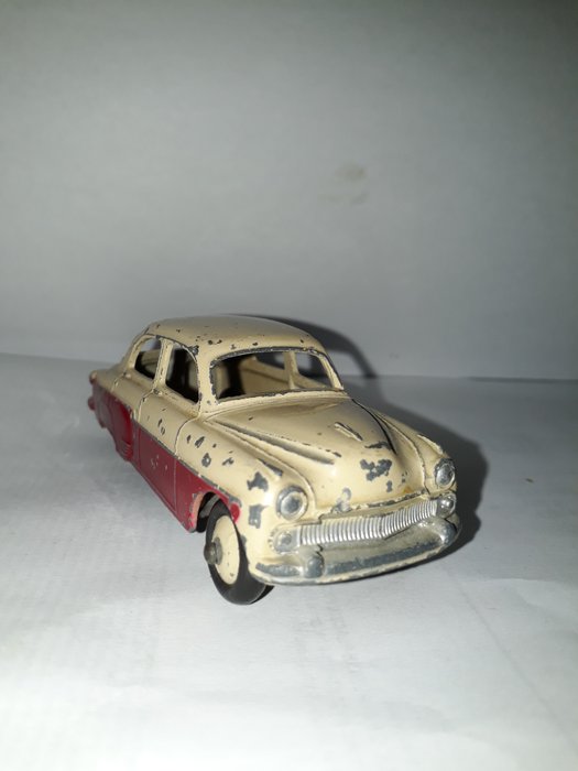 Image 3 of Dinky Toys - 1:43 - Vauxhall Cresta, Packard Clipper,Packard Cabriolet
