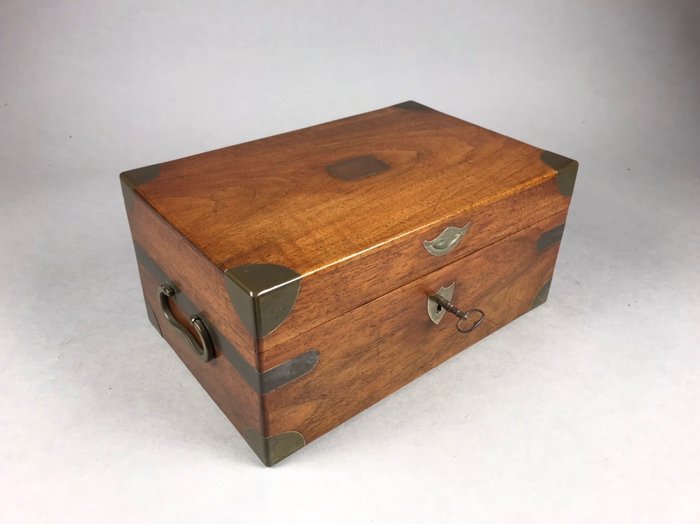 Preview of the first image of Document box - Brass, Mahogany - Late 19th century.