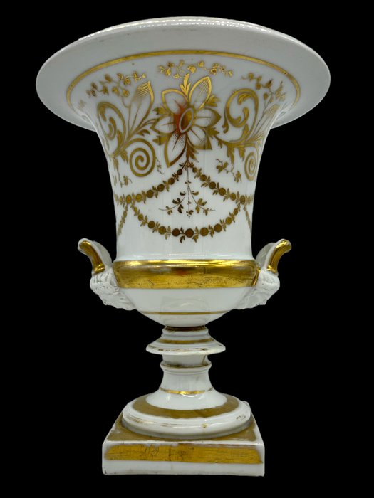 Preview of the first image of Vase (1) - Empire - Porcelain.