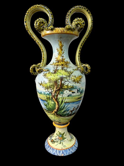 Image 2 of Giovanni Mollica - Giovanni Mollica - Vase (1) - Maiolica