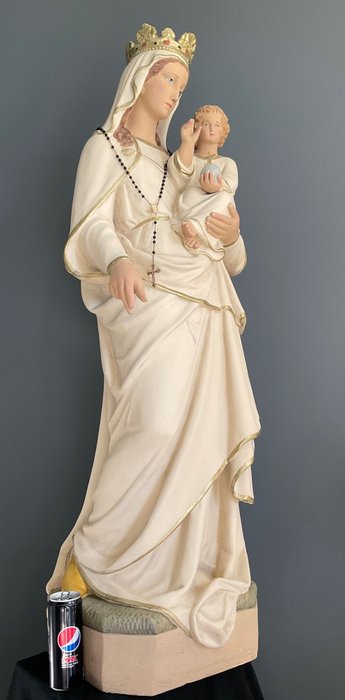 Image 3 of Sculpture, Virgin and child, (125 cm.) - Plaster - Early 20th century