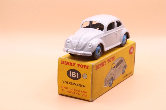 Image 2 of Dinky Toys - 1:43 - ref. 181 Volkswagen Beetle Saloon