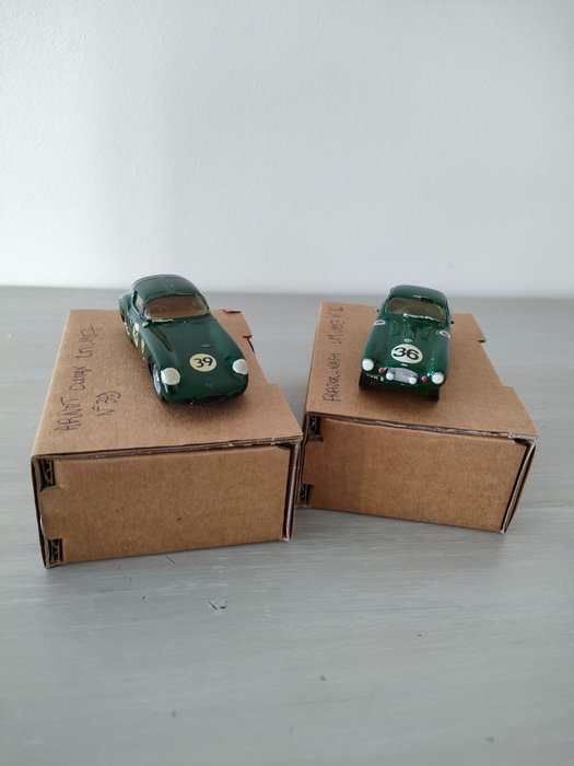 Preview of the first image of Mikansue Competition - 1:43 - Arnott Climax 1957, Frazer Nash 1953 - Made in England.