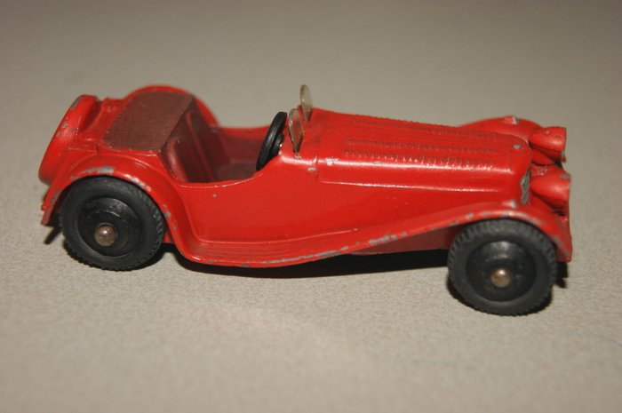 Preview of the first image of Dinky Toys - 1:48 - Pre-War First Original Issue Red "Jaguar SS100 Sports Car" no. 38F - With both.