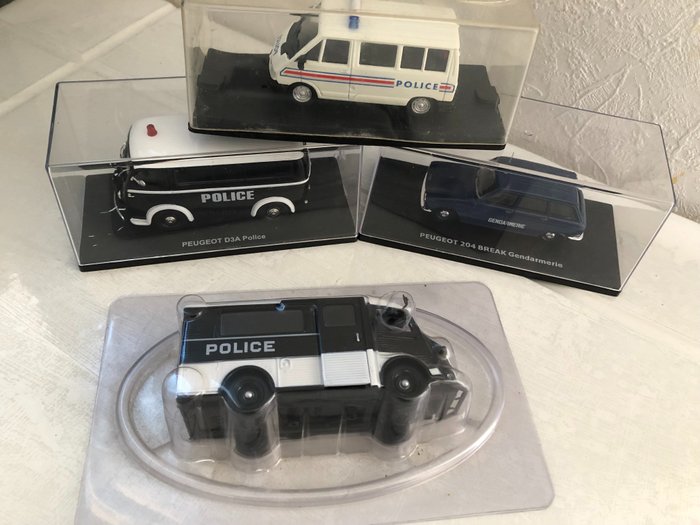 Preview of the first image of Norev, Ixo - 1:43 - Peugeot, Citroën, Renault, - 4 Miniature Police Gendarmerie.