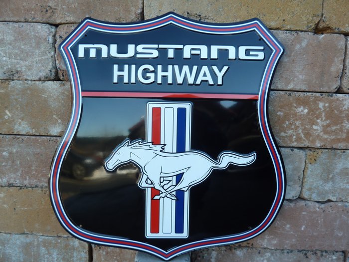Schild - 	 Schild - Mustang Schild USA Aluminium 60 cm - Ford USA Shelby - Nach dem Jahr 2000 - Aluminium