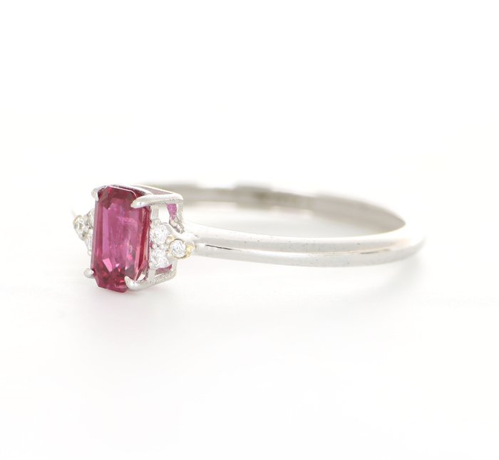 Image 2 of 14 kt. Gold - Ring Ruby - Diamonds