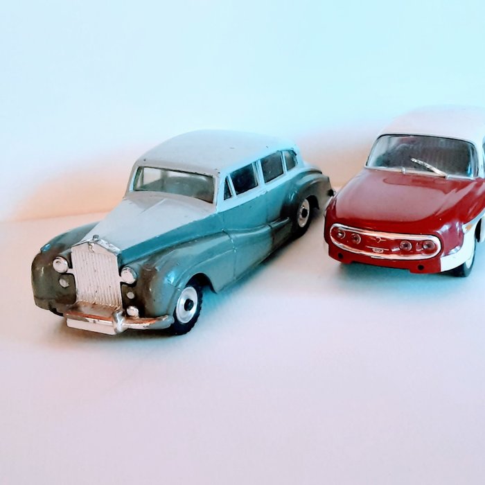 Image 3 of Dinky Toys, Matchbox Speed Kings - 1:43 - Rolls-Royce Silver Wraith, Tatra 303, Nissan 270X