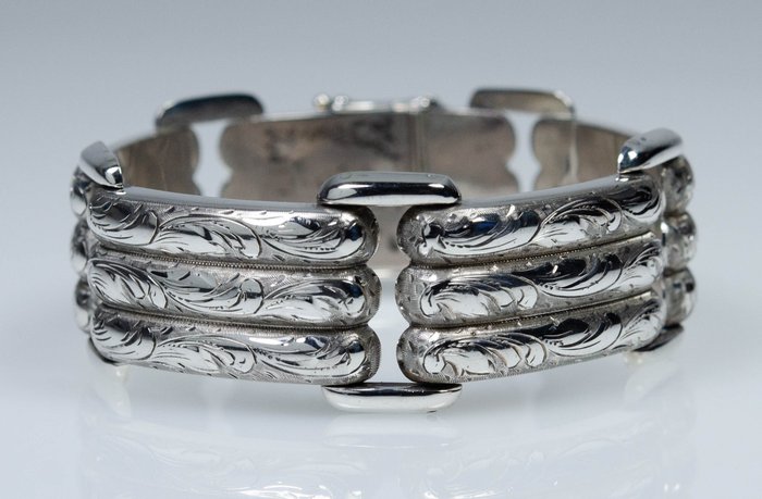 Preview of the first image of 900 Silver - Bracelet - Handwork - Engraving.