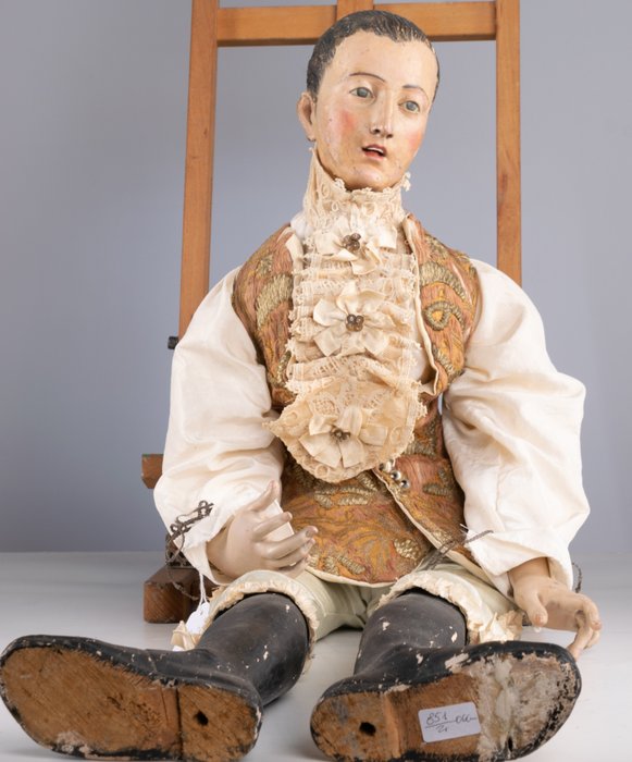 Preview of the first image of Artigianale - Large puppet/mannequin - 1880-1889 - Italy.