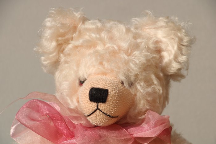 Image 3 of Hermann Teddy - Vintage - Scented Rose Teddy Bear - 1990-1999 - Germany