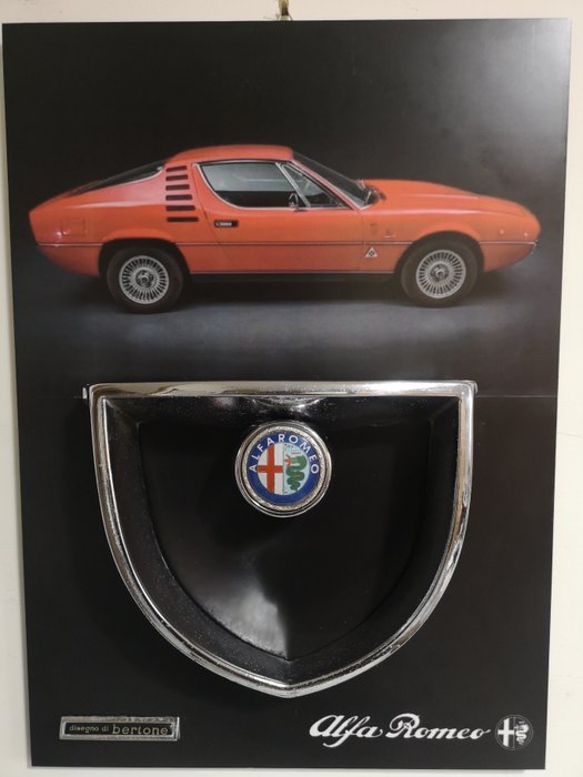 Preview of the first image of Picture/artwork - Scudo Alfa Romeo Montreal - Alfa Romeo - 1970-1980.