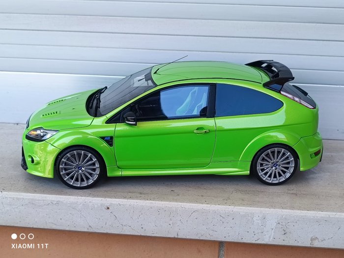 Image 3 of Otto Mobile - 1:18 - Ford Focus RS 305hp - limited edition