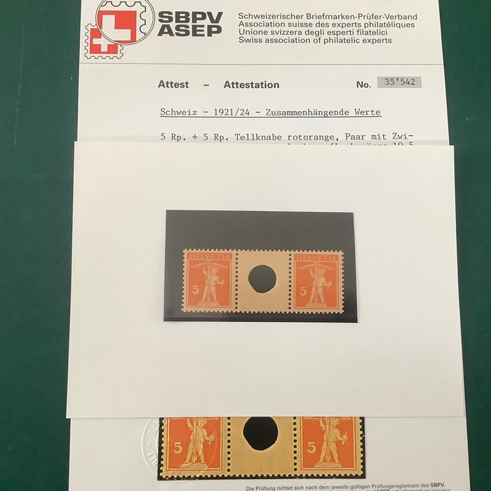 Svizzera 1921 - Se-tenant con loch di 10,5 mm - Certificato fotografico Renggli - Zumstein S18.1.09