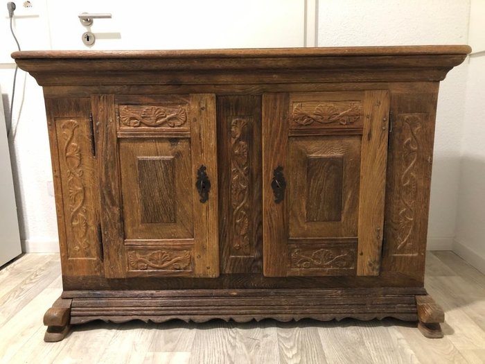 Preview of the first image of Cabinet - Oak - 19th century.