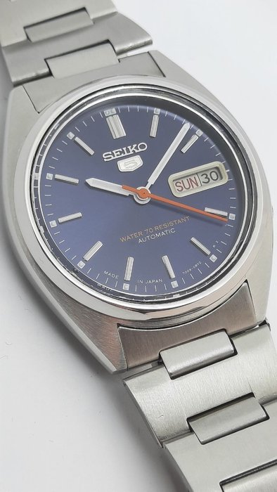 Seiko - 5 - 7009 - Men - 1970-1979 | Auctionlab
