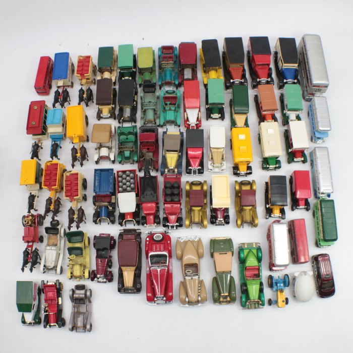 Preview of the first image of Matchbox, Corgi, other brands - 1:43 and other scales - Lot of 68 different Oldtimer models.