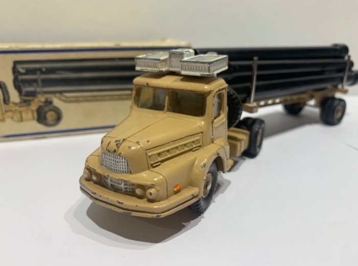 Image 3 of Dinky Toys - 1:48 - No. 893 Tracteur Unic Saharien