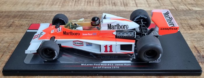 Image 2 of Model Car Group - 1:18 - McLaren F1 Team - McLaren Ford M23 #11 James Hunt - Winner French GP - F1