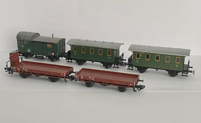 Preview of the first image of Fleischmann, Märklin H0 - 4039/46070/46071 - Freight carriage, Passenger carriage - 5 wagons - DB.