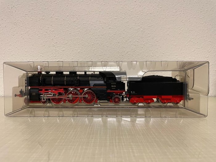 Preview of the first image of Märklin H0 - 3318 - Steam locomotive with tender - BR 18 - DRG.