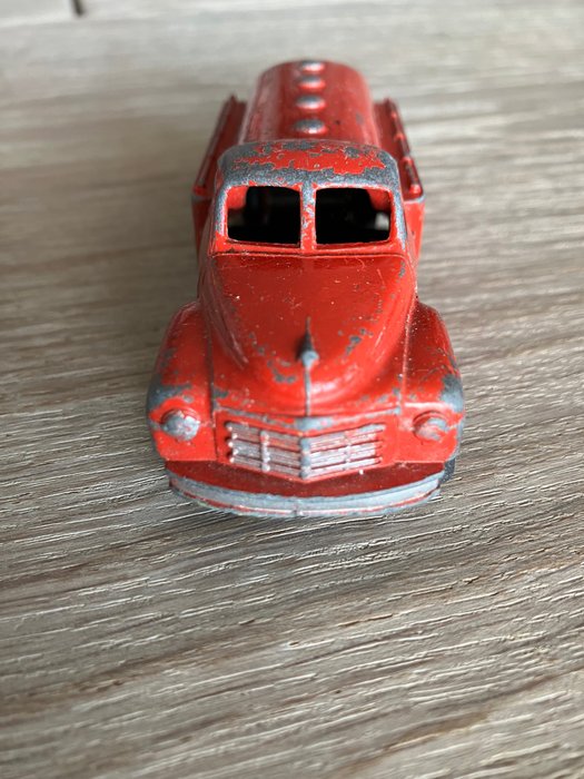 Image 3 of Dinky Toys - 1:43 - Tankwagen
