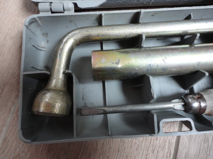 Image 3 of Tool bag/toolkit - Fiat 500/600 - Fiat - 1960-1970