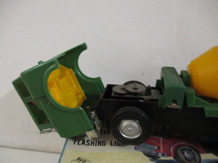 Image 3 of BPP - 3004 - Lorry Cement Mixer Battery Operated - 1960-1969 - Hong Kong
