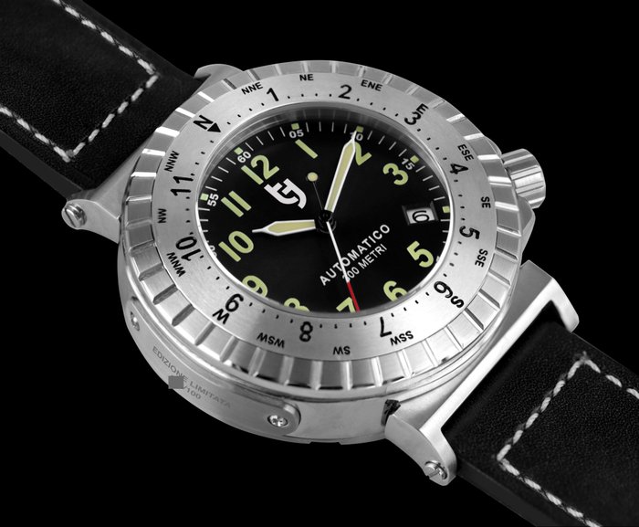 Image 2 of Tecnotempo - Diver's 300M WR "Aviator" - Limited Edition - TT.300G.NA (Black) - Men - 2011-present