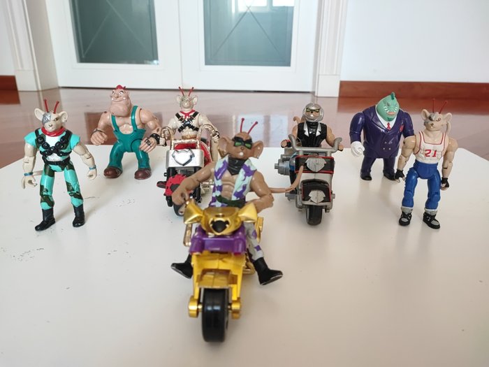 Preview of the first image of Galoob - Action Figures Biker Mice da Marte - 1990-1999.