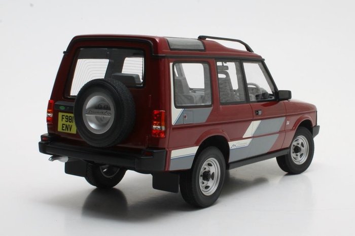 Image 2 of Cult Scale Models - 1:18 - Land Rover Discovery Mk.1 1989 Rood Metallic - CML081-1
