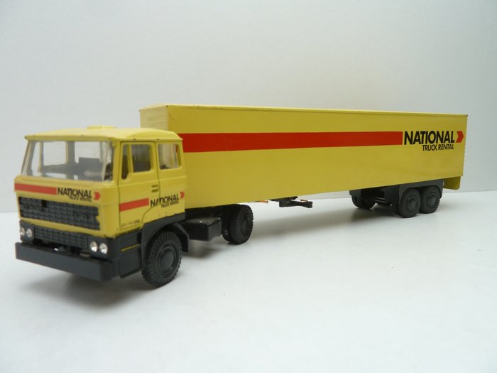 Image 3 of Lion Car - 1:50 - DAF 2800 metEurotrailer'' National truck Rental ''