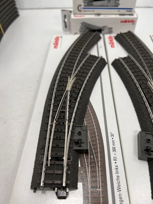 Image 3 of Märklin H0 - 24671/24672/74490/74460 - Tracks - 2 Bend switches with decoder and drive