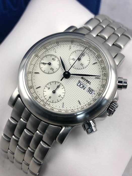 Preview of the first image of Nivrel - Chronograph Automatic - 510001 - Men - 1990-1999.