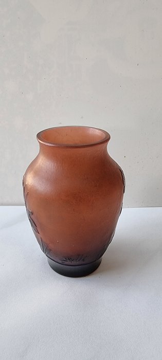 Image 2 of Emile Gallé - Vase
